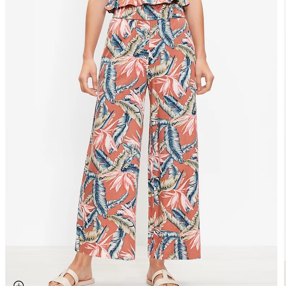 LOFT Pull On Wide Leg Pants in Birds of Paradise Linen Blend